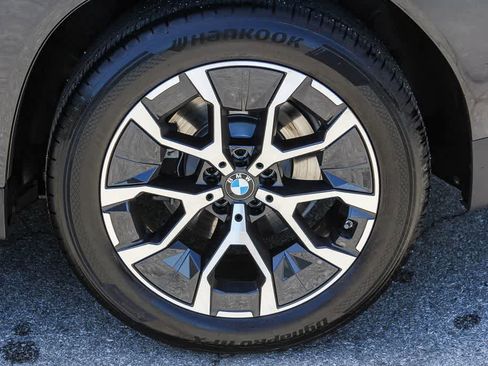 Used 2025 BMW X3 xDrive30i w/ Convenience Package AWD/4WD image 10