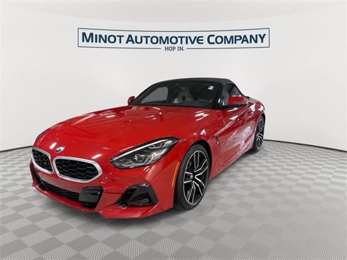 Used 2024 BMW Z4 sDrive30i w/ Premium Package image 4