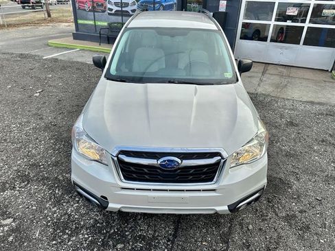 Used 2015 Subaru Forester 2.5i w/ Alloy Wheel Package AWD/4WD image 3