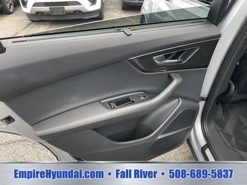 Used 2022 Audi Q7 2.0T Premium Plus AWD/4WD image 17