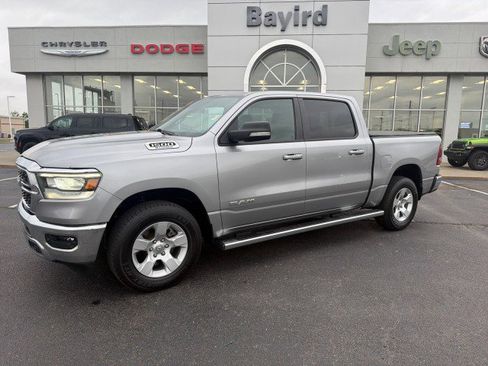 Used 2022 RAM 1500 Big Horn AWD/4WD image 18