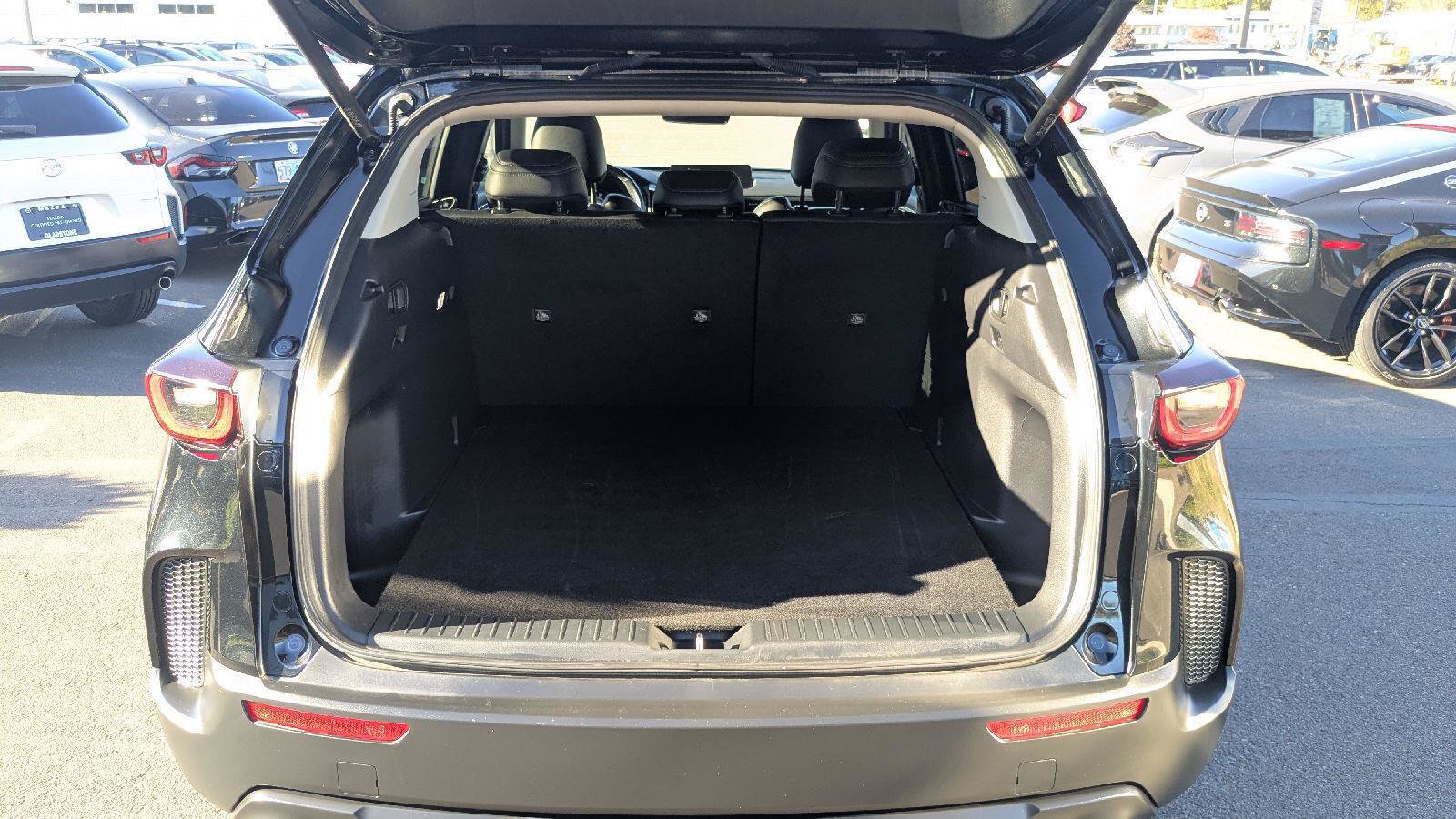 Used 2023 MAZDA CX-50 AWD 2.5 S w/ Cargo Package image 11