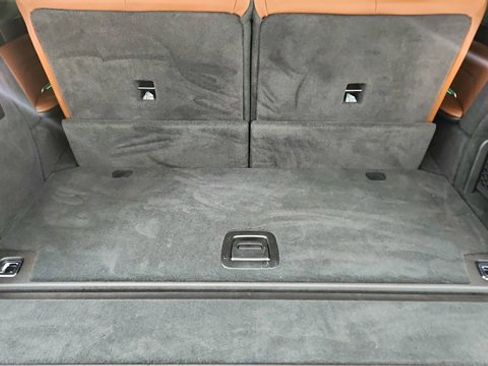 Used 2024 BMW X7 xDrive40i w/ Executive Package image 15