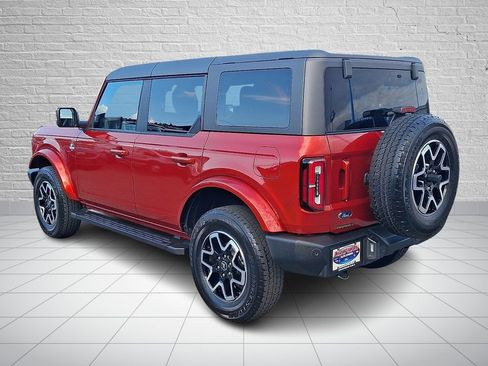 Used 2024 Ford Bronco Outer Banks AWD/4WD image 6