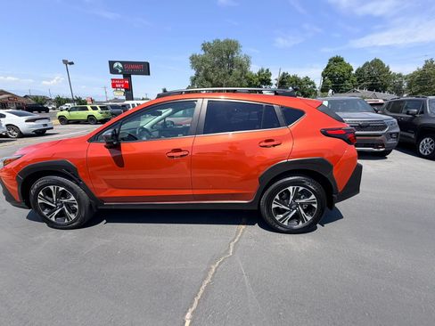 Used 2024 Subaru Crosstrek 2.0i Premium AWD/4WD image 7