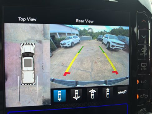 Used 2019 RAM 1500 Limited w/ Advanced Safety Group AWD/4WD image 20