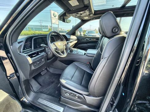 Used 2021 Cadillac Escalade Sport AWD/4WD image 10