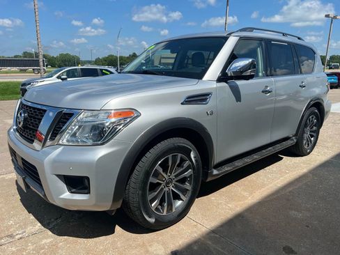 Used 2019 Nissan Armada SL w/ Premium Package image 4