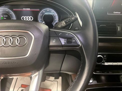 Used 2023 Audi Q5 e Premium Plus w/ Premium Plus Package AWD/4WD image 24