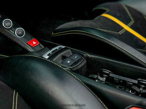 Used 2017 Ferrari 488 Spider image 51