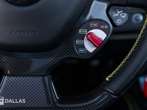 Used 2019 Ferrari 488 Spider image 29