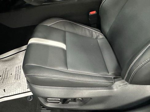 Used 2026 Toyota Camry SE image 13