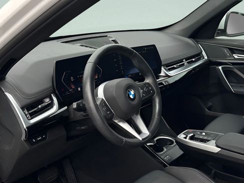 Used 2023 BMW X1 xDrive28i w/ Convenience Package AWD/4WD image 10