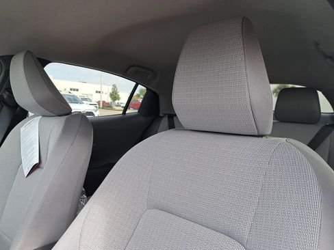 New 2026 Toyota Prius LE image 16