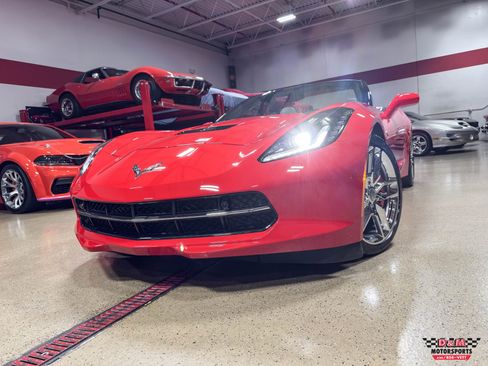 Used 2018 Chevrolet Corvette Stingray Convertible w/ 2LT Preferred Equipment Group image 57
