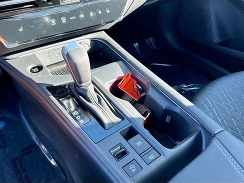 New 2026 Nissan Sentra SV w/ SV Convenience Package FWD image 12