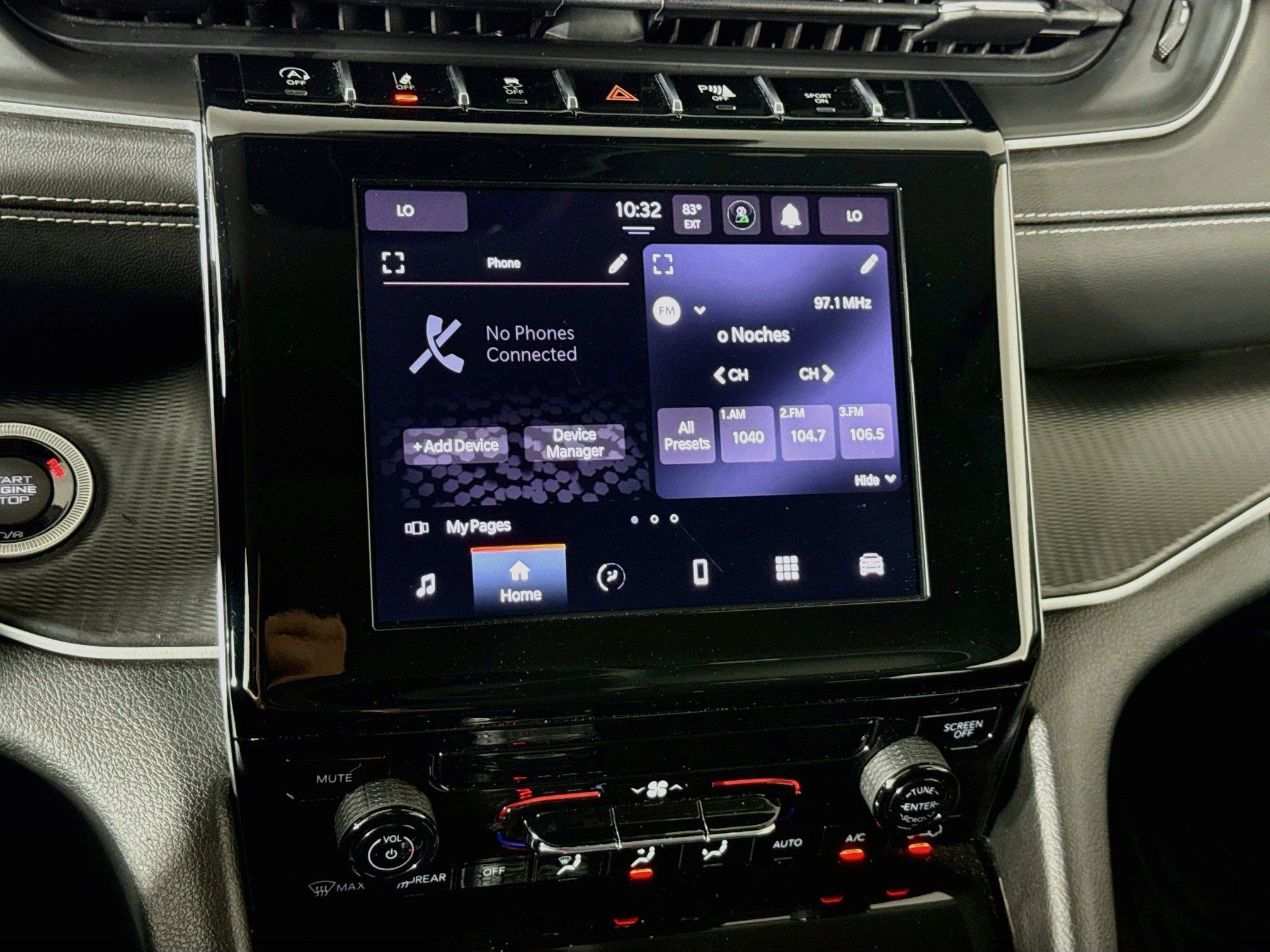 Used 2023 Jeep Grand Cherokee L Laredo AWD/4WD image 16