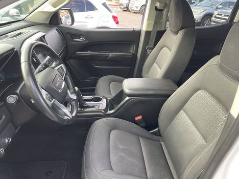 Used 2017 GMC Canyon SLE image 18