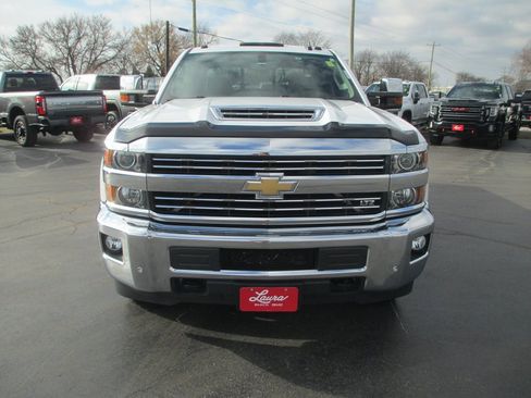Used 2019 Chevrolet Silverado 2500 LTZ w/ Duramax Plus Package image 12