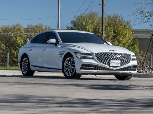 Used 2021 Genesis G80 2.5T image 2