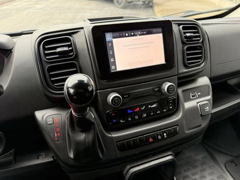 Used 2023 RAM ProMaster 2500 image 24