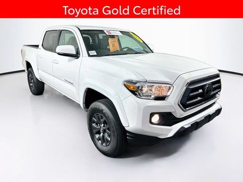 Certified 2023 Toyota Tacoma SR5 AWD/4WD image 1