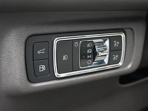 Used 2021 Lincoln Corsair Grand Touring w/ Equipment Group 301A AWD/4WD image 26