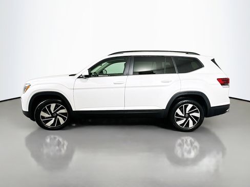 New 2026 Volkswagen Atlas SE image 4