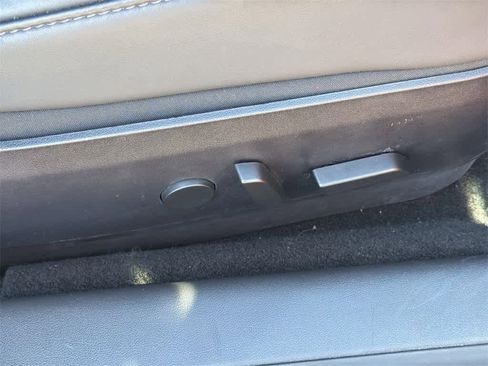 Used 2020 Tesla Model 3 Standard Range Plus image 41