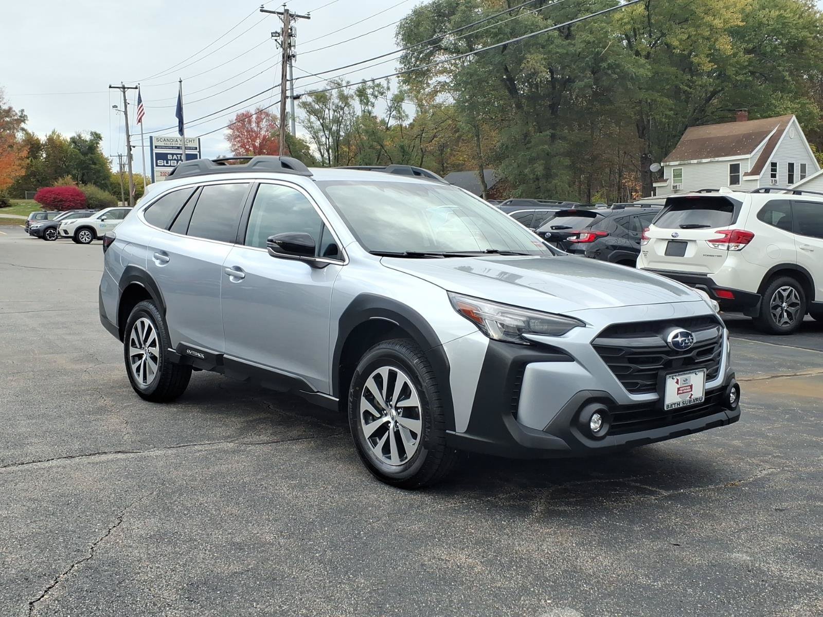 Certified 2024 Subaru Outback Premium AWD/4WD image 3
