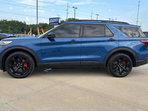 Used 2020 Ford Explorer ST w/ ST Street Pack AWD/4WD image 7