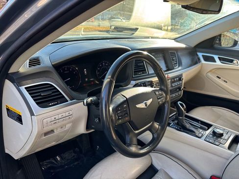 Used 2015 Hyundai Genesis 3.8 w/ Option Group 04 image 12