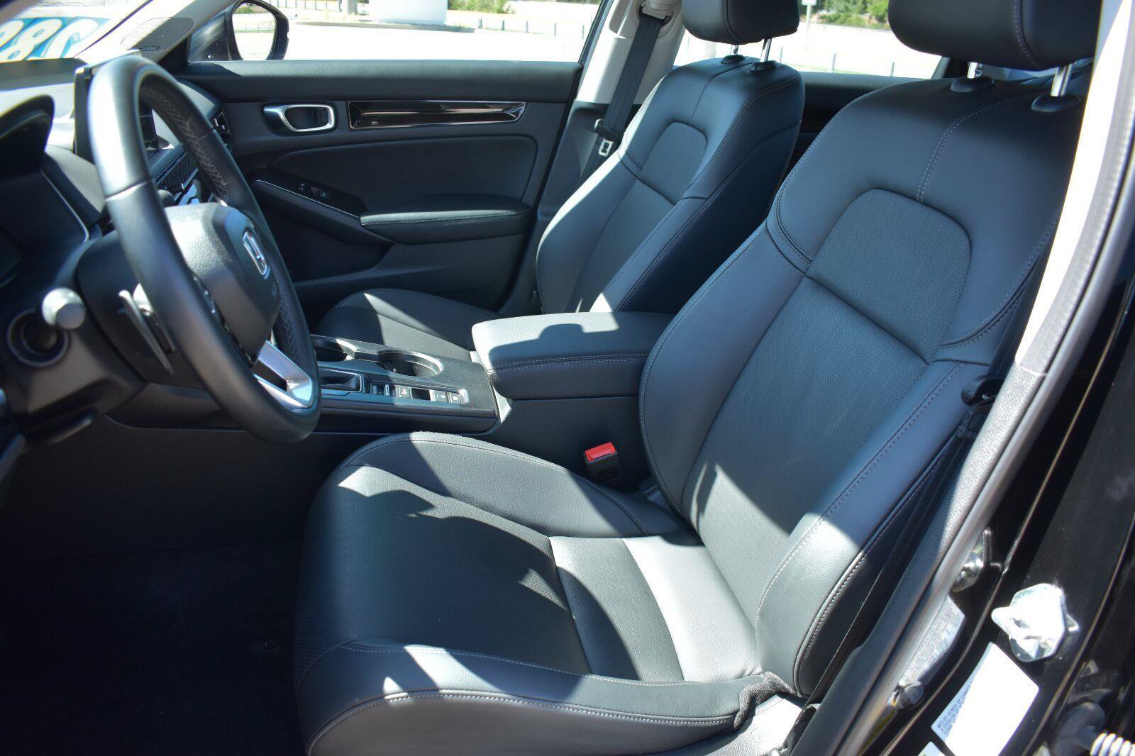 Used 2024 Honda Civic Touring image 23