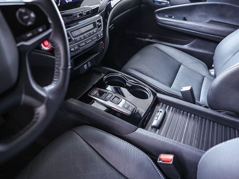 Used 2021 Honda Passport Touring image 26