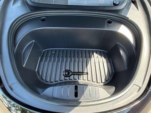 Used 2023 Tesla Model 3 Standard Range RWD image 36