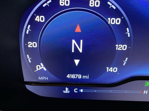 Used 2022 Chevrolet Tahoe LT image 21