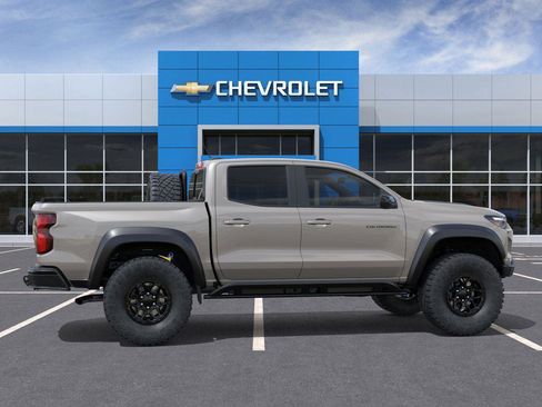 New 2026 Chevrolet Colorado ZR2 w/ ZR2 Bison Edition AWD/4WD image 5