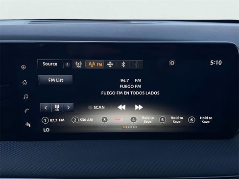 New 2026 Nissan Kicks SR image 11