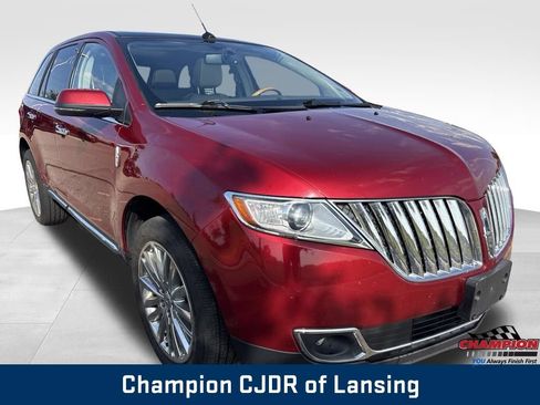 Used 2013 Lincoln MKX AWD image 8