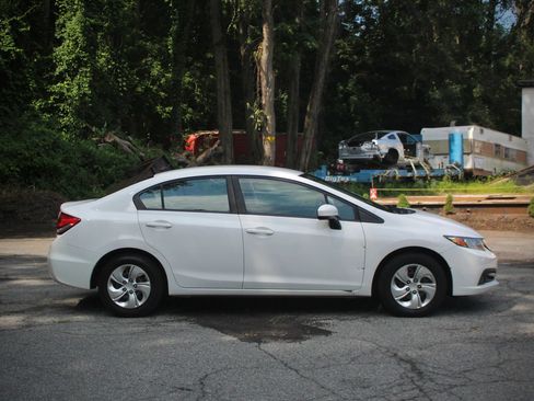 Used 2014 Honda Civic LX image 8
