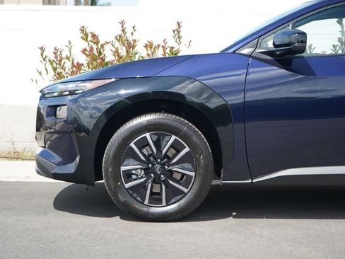 New 2026 Subaru Solterra AWD/4WD image 2