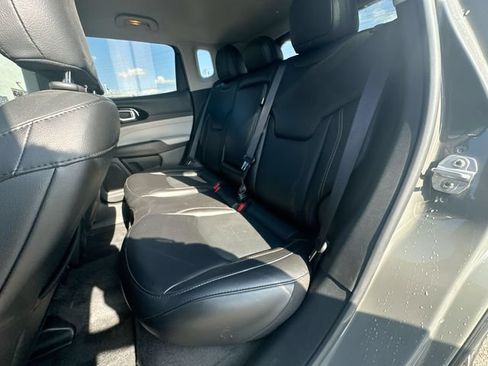 Certified 2022 Jeep Compass Limited AWD/4WD image 23