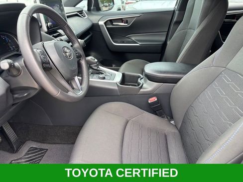 Used 2025 Toyota RAV4 SE AWD/4WD image 8