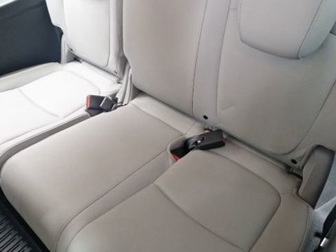 Used 2023 Honda Odyssey EX-L image 19
