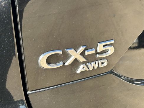 Used 2023 MAZDA CX-5 AWD 2.5 S w/ Premium Package image 11