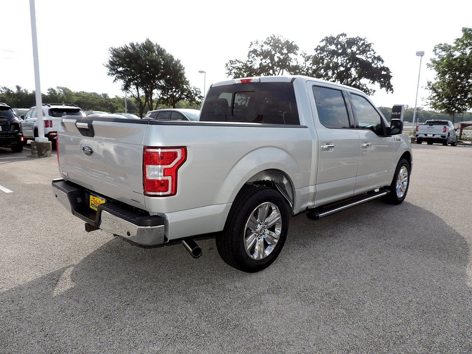 Used 2019 Ford F150 XLT w/ Equipment Group 302A Luxury RWD image 5
