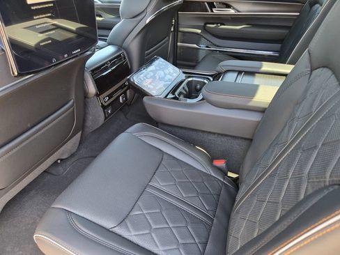 New 2026 Jeep Grand Wagoneer L Summit AWD/4WD image 22