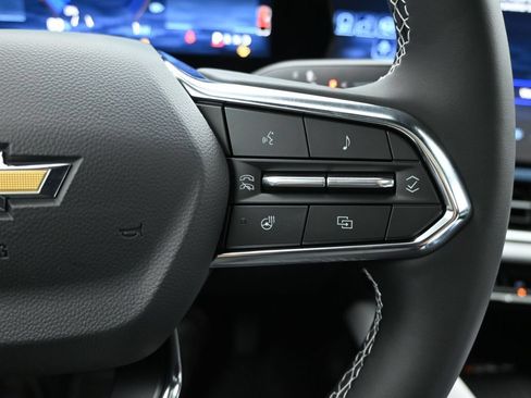 New 2026 Chevrolet Equinox EV LT w/ LPO, Blackout Package AWD/4WD image 36