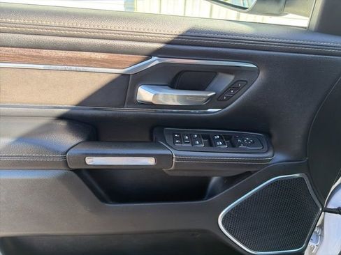 Used 2025 RAM 1500 Laramie image 16