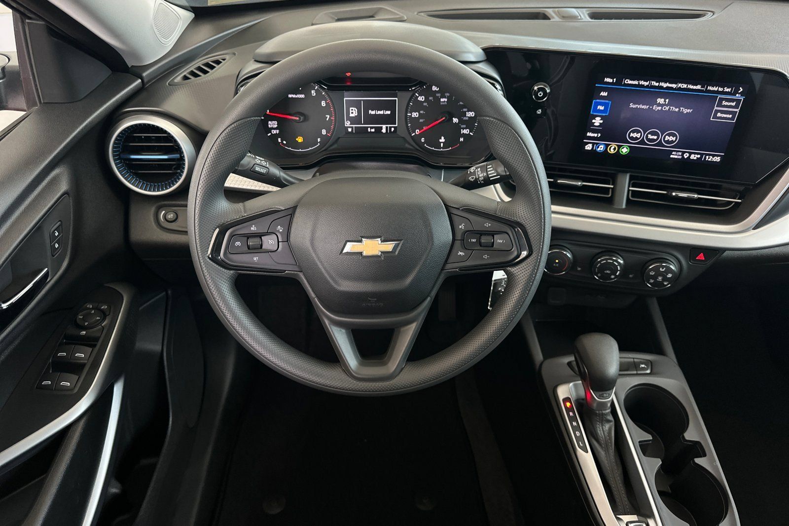 New 2026 Chevrolet Trax LS w/ LS Convenience Package FWD image 14